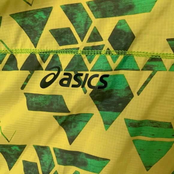 asics windbreaker - Picture 2 of 2